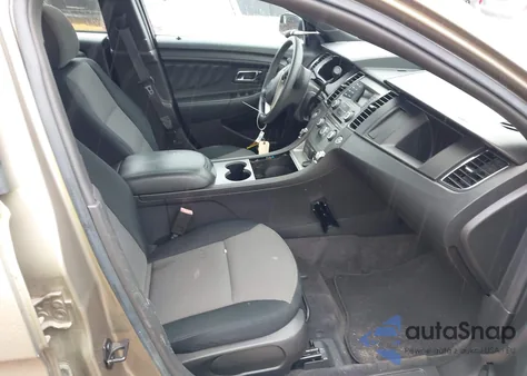 2013 Ford Police Interceptor z USA, uszkodzony, nr VIN 1FAHP2M84DG121398